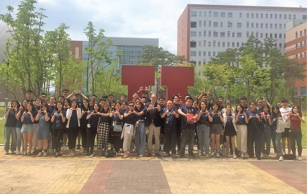 사진=유타대학교 아시아캠퍼스, 중국 베이징 이공대학 학생 대상 영어 캠프