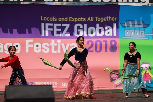 사진=인천자유경제청,인도 발리우드댄스 지구촌 명절 축제