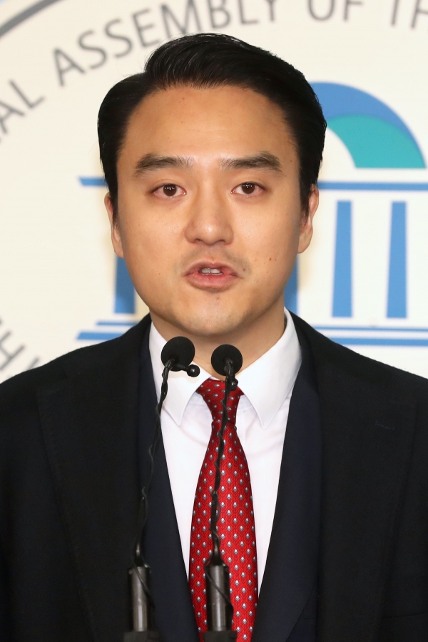 사진 = 미래통합당 합류하는 박결 전 대표 (뉴스1 제공)